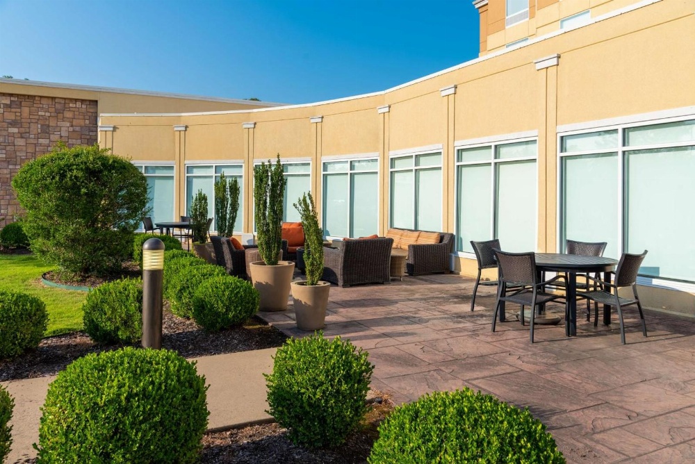 Hilton Garden Inn North Little Rock Main image